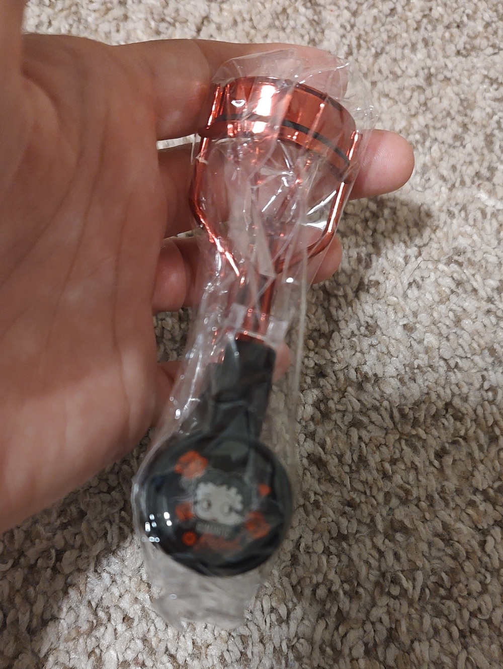 Betty Boop Metallic Red Eye Curler